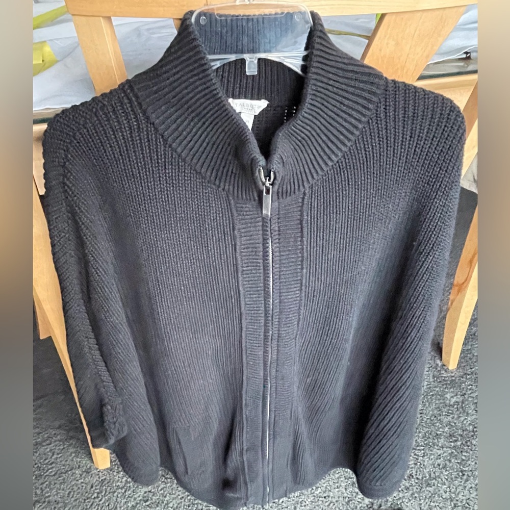 Talbots L/XL black zip poncho. cotton cable stitch EUC front pockets very cute